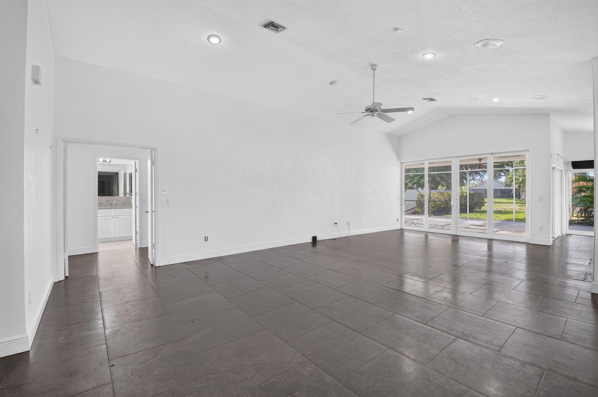 BOCA WOODS COUNTRY CLUB PH 3B - Residential