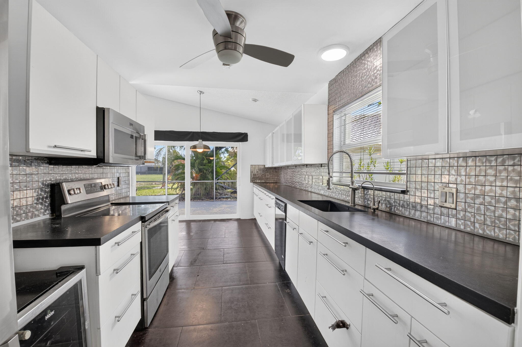BOCA WOODS COUNTRY CLUB PH 3B - Residential