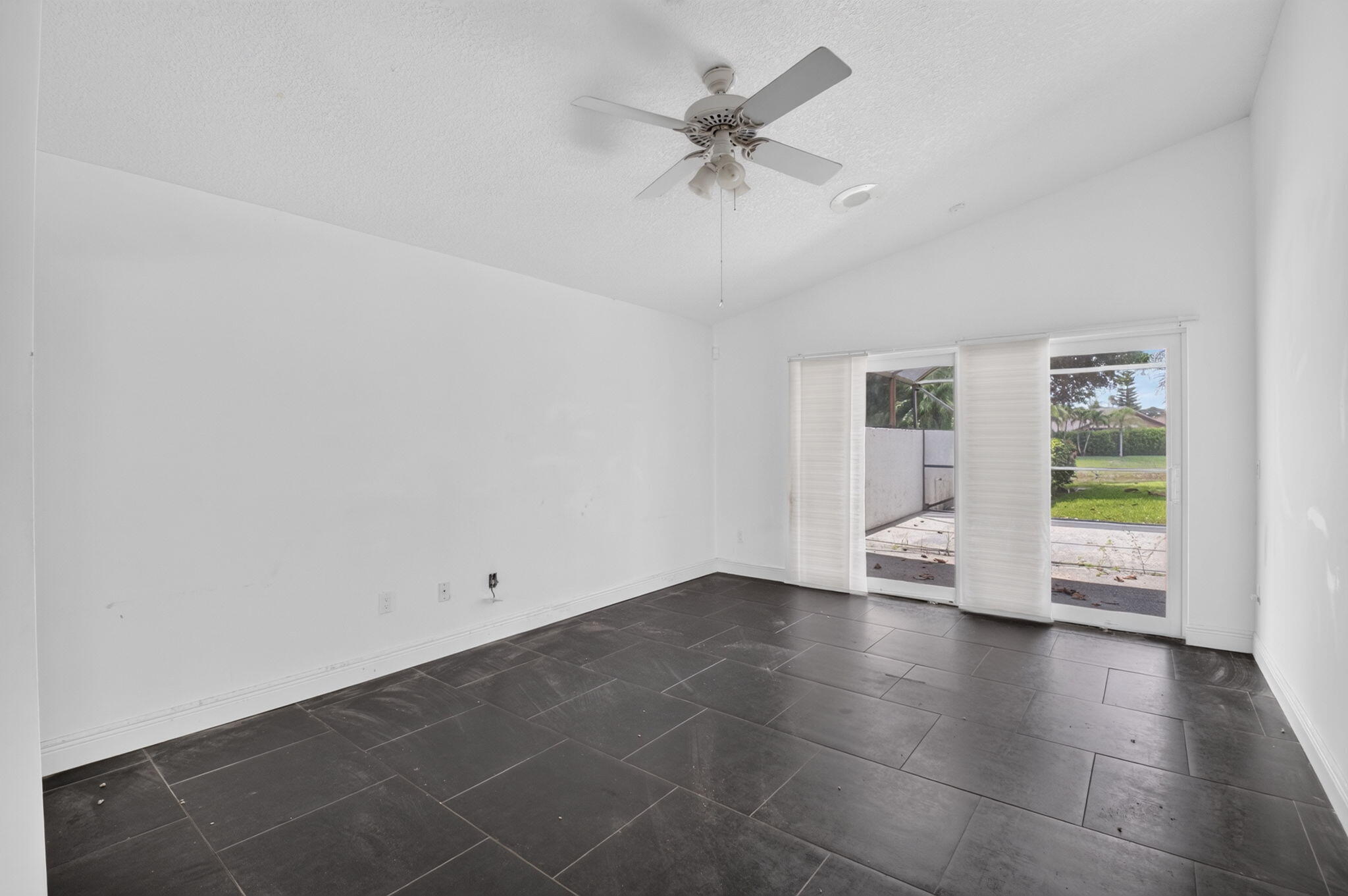 BOCA WOODS COUNTRY CLUB PH 3B - Residential