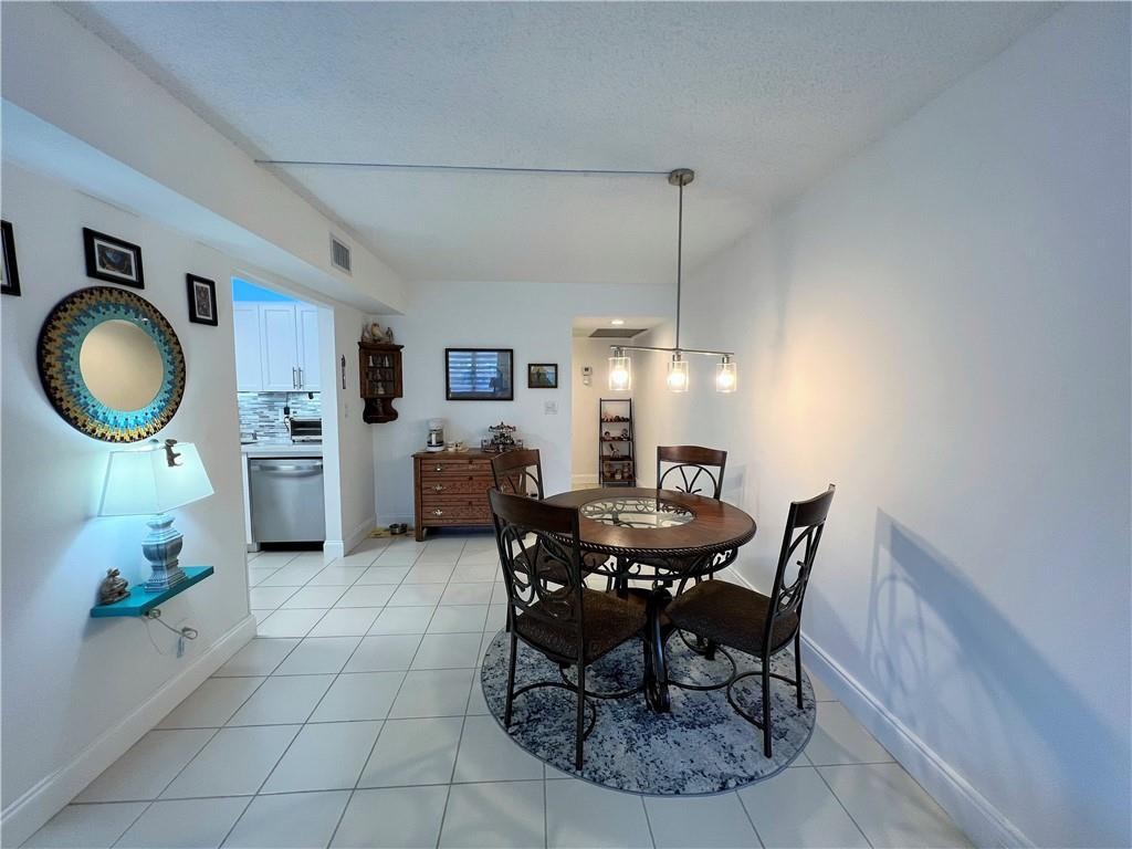 WYNMOOR - Residential