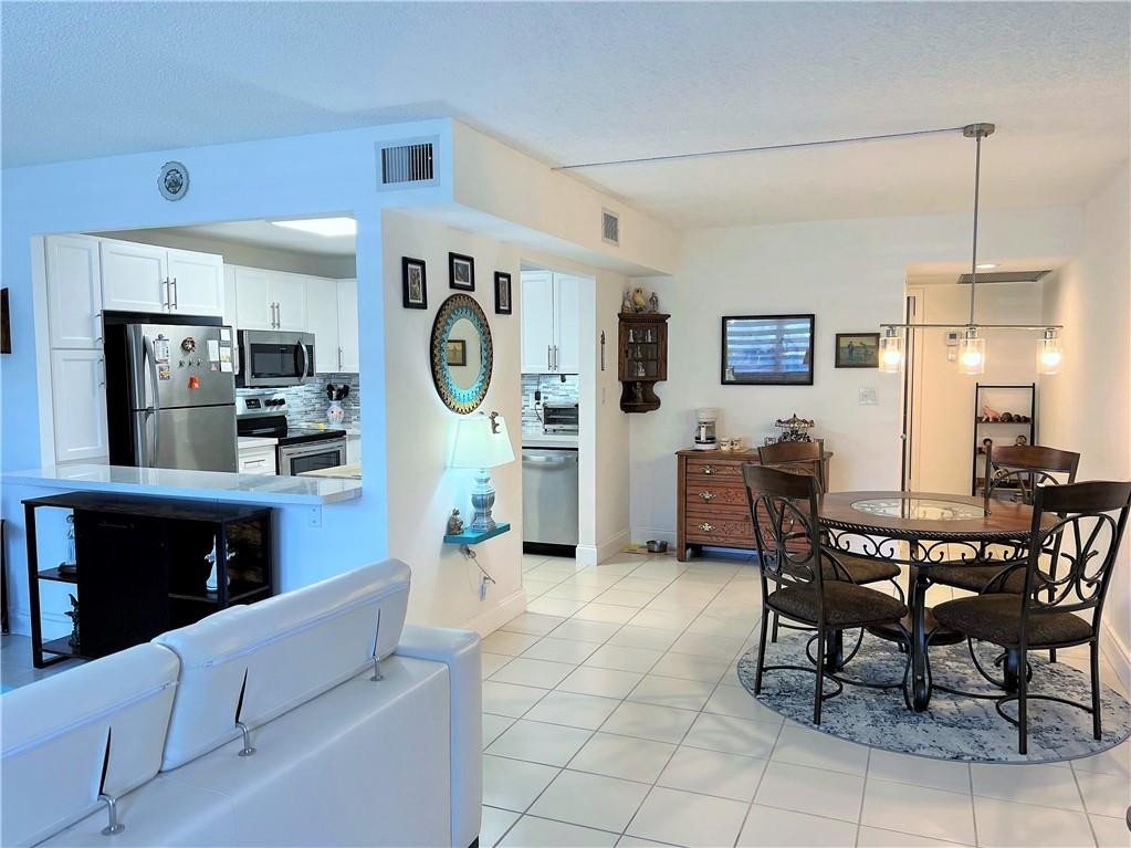 WYNMOOR - Residential