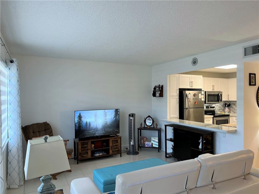 WYNMOOR - Residential