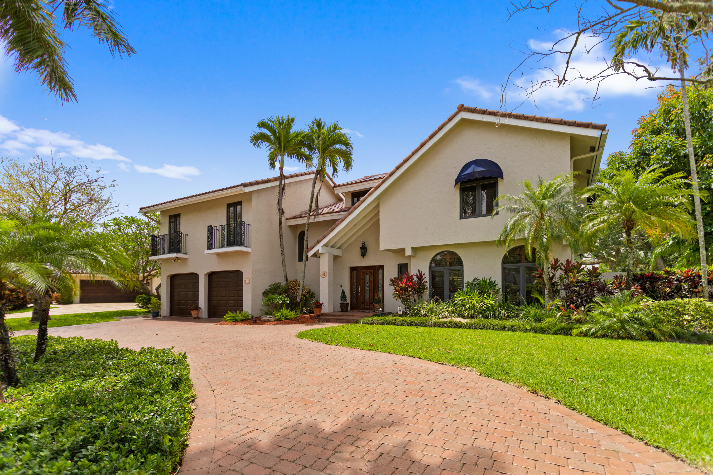 JACARANDA COUNTRY CLUB - Residential