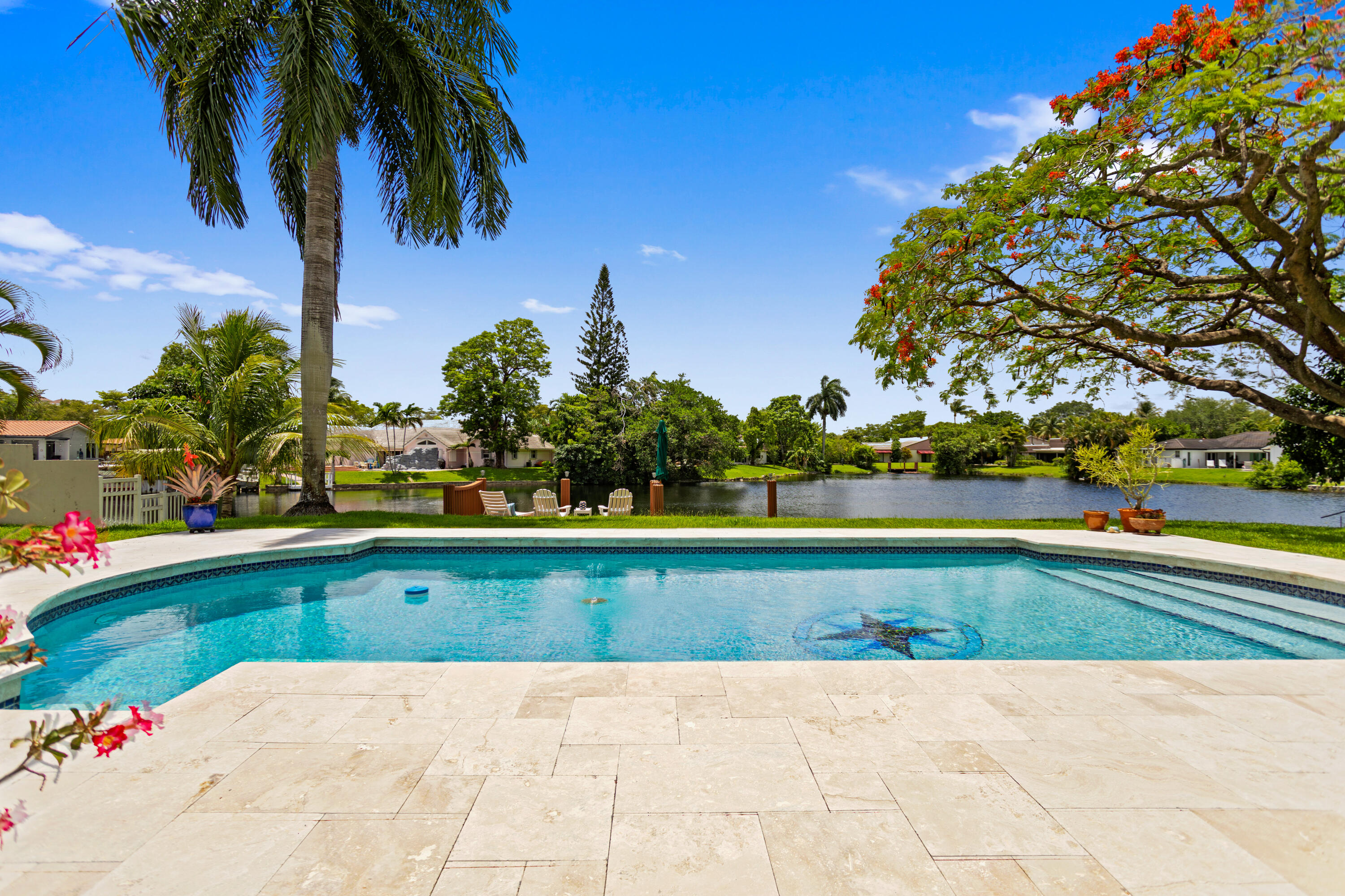 JACARANDA COUNTRY CLUB - Residential