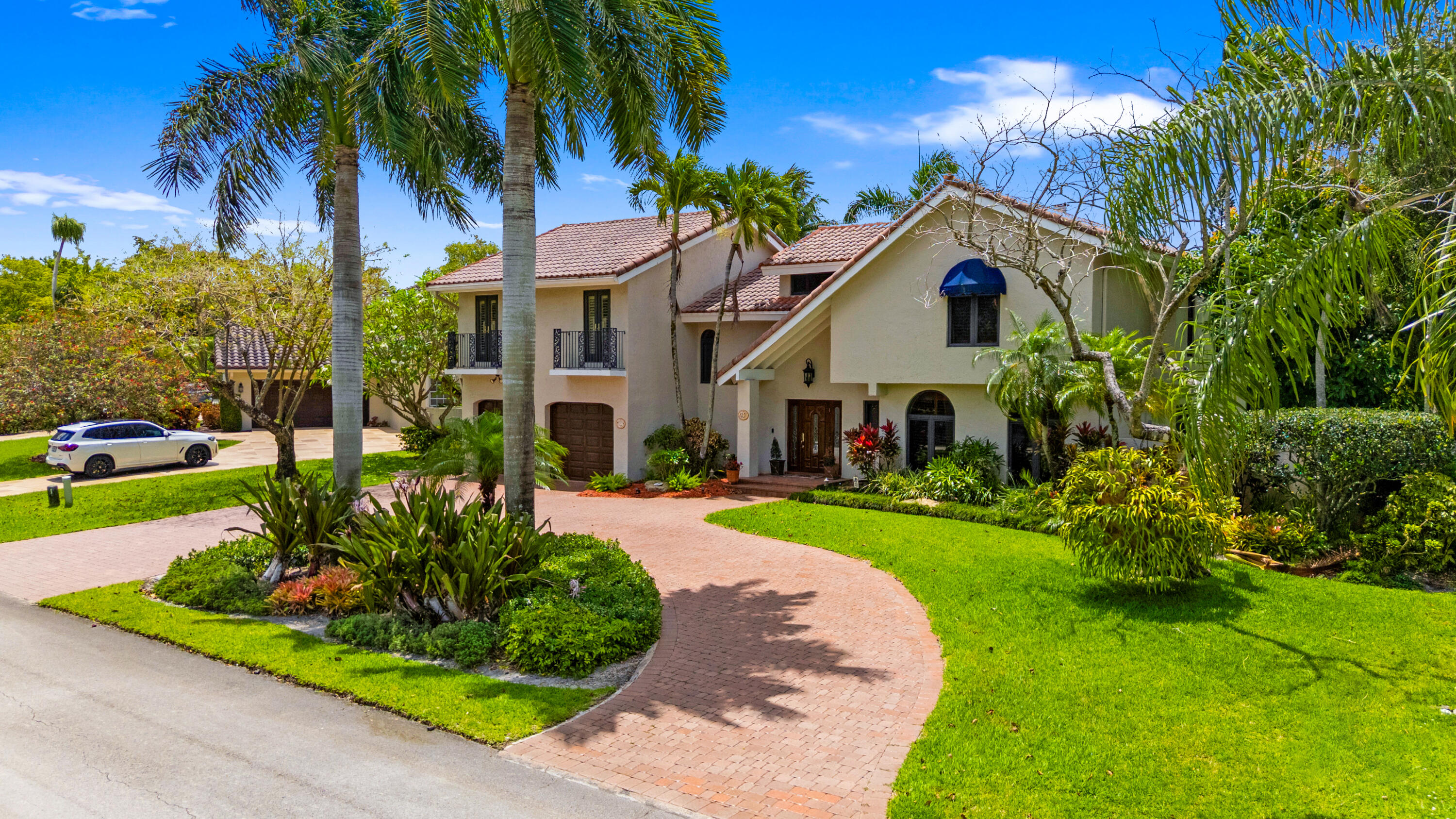 JACARANDA COUNTRY CLUB - Residential