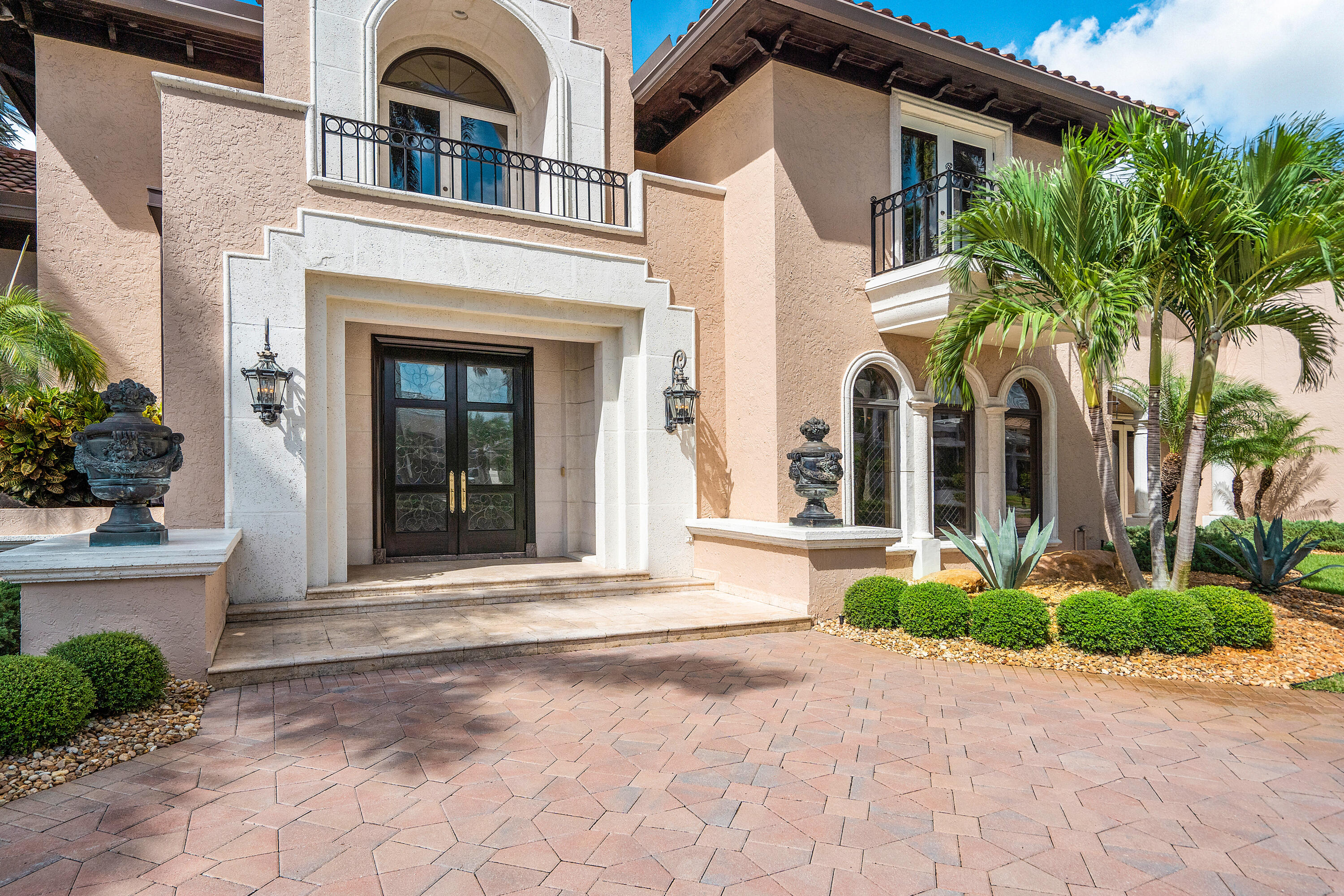 ST ANDREWS COUNTRY CLUB - Residential