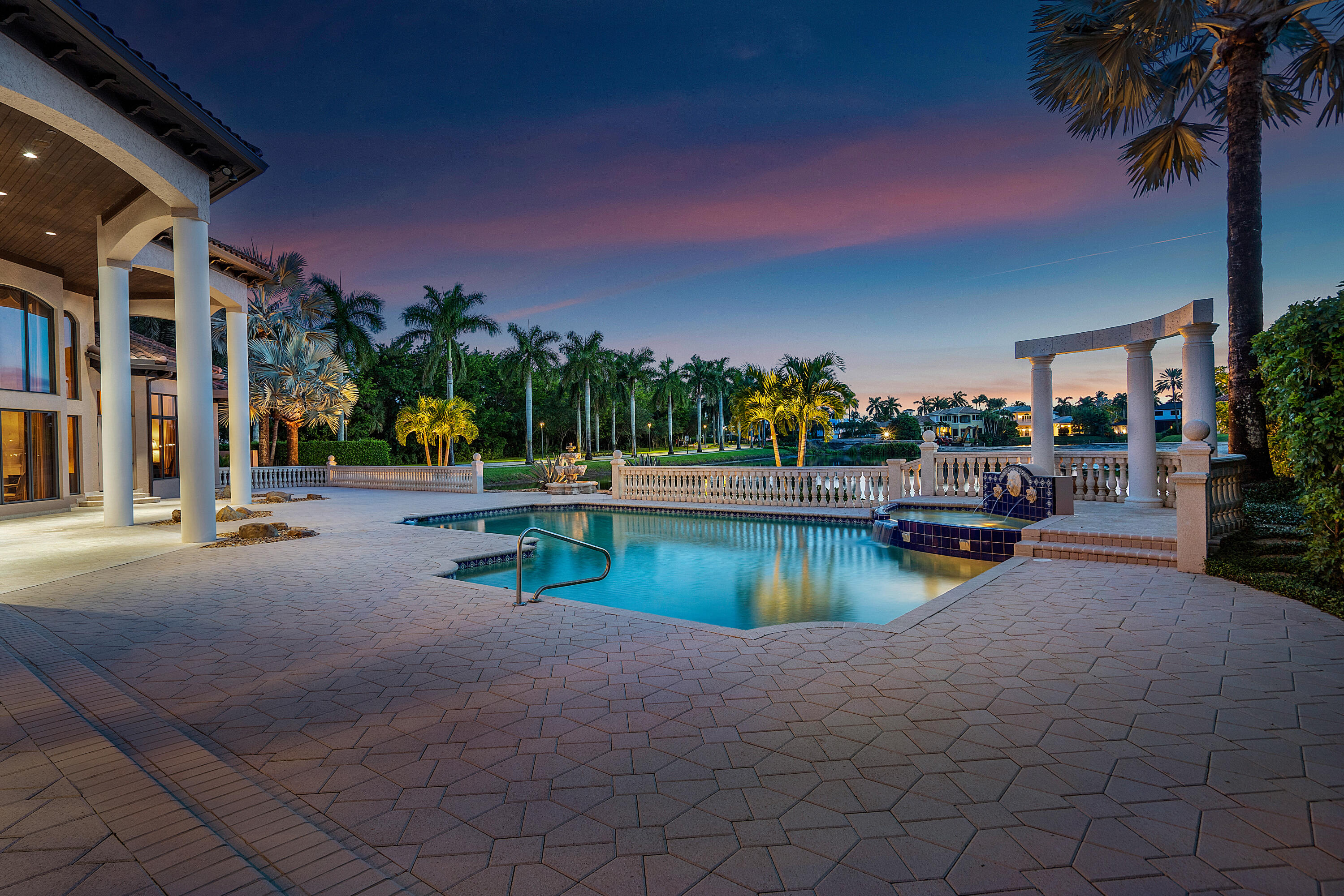 ST ANDREWS COUNTRY CLUB - Residential