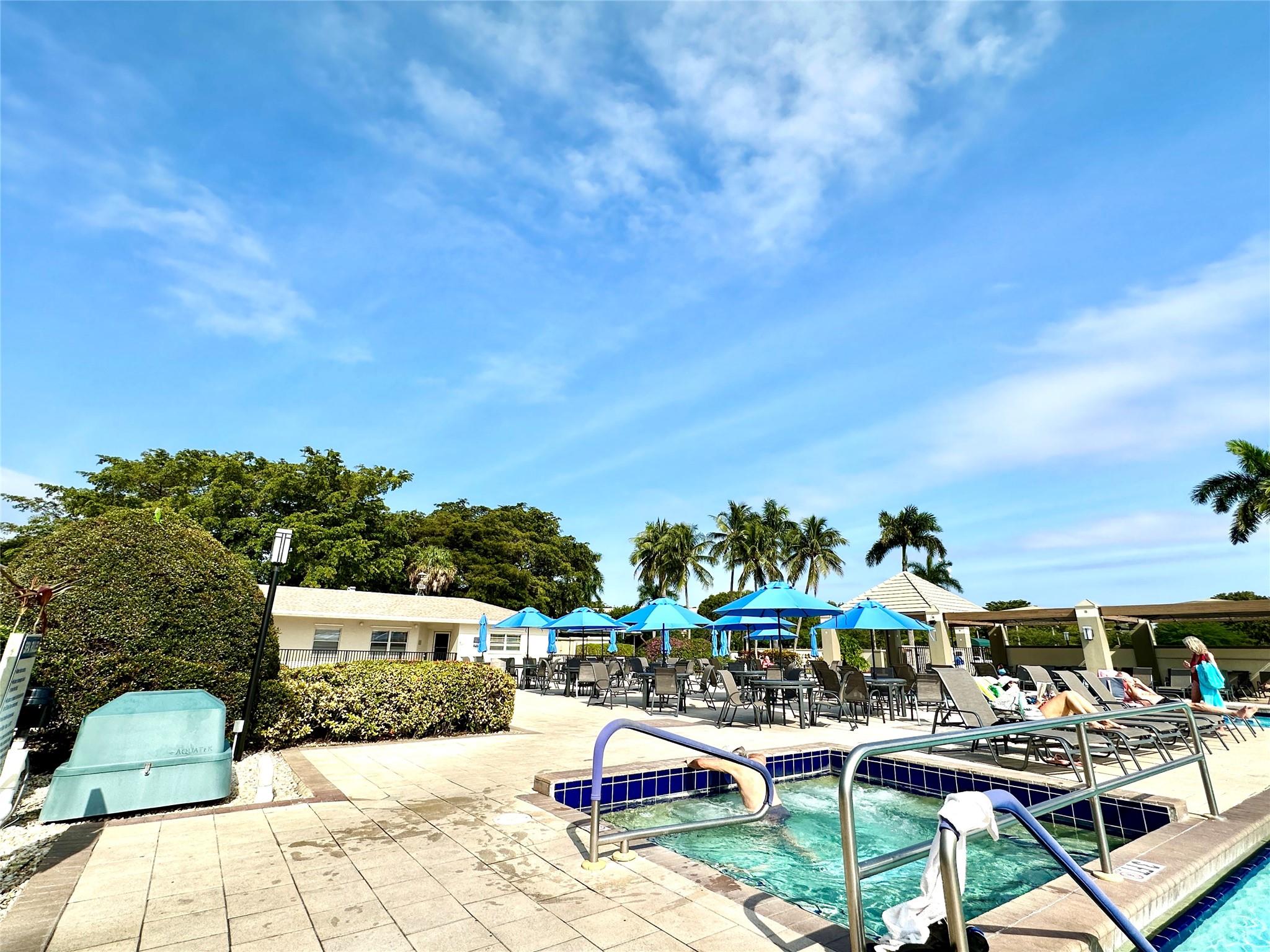 Martinique Village - Residential