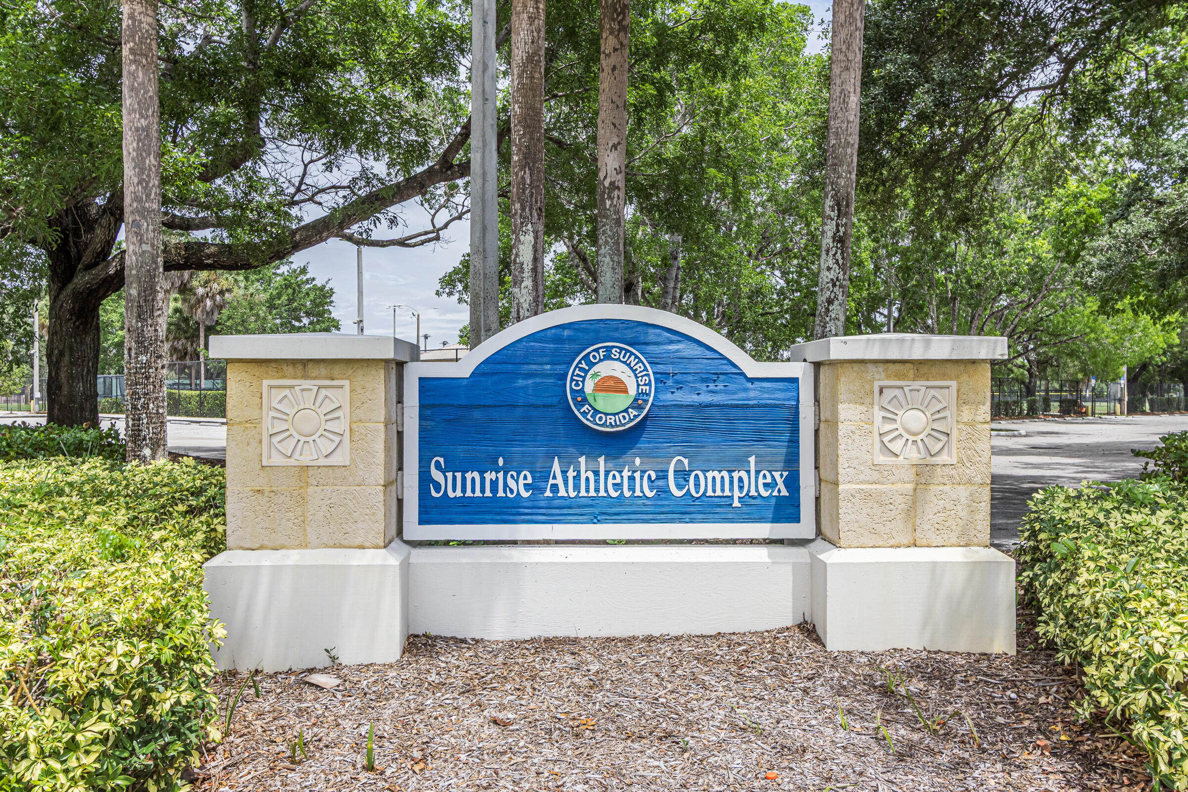 SUNRISE GOLF VLG SEC 24 - Residential