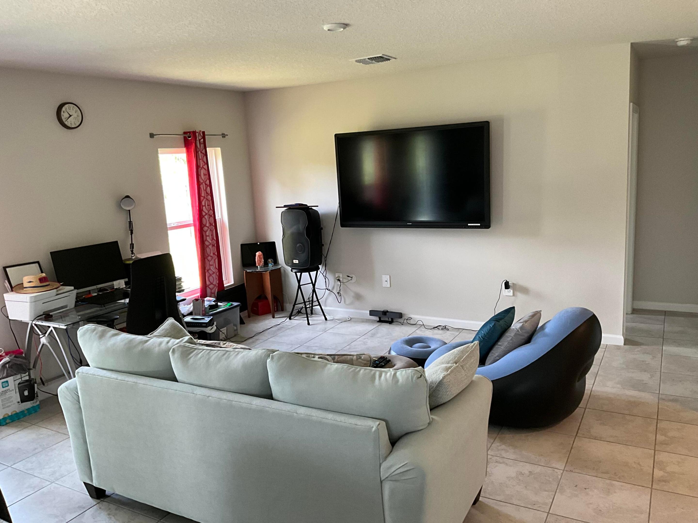AVALON CROSSING PHASE II - Residential