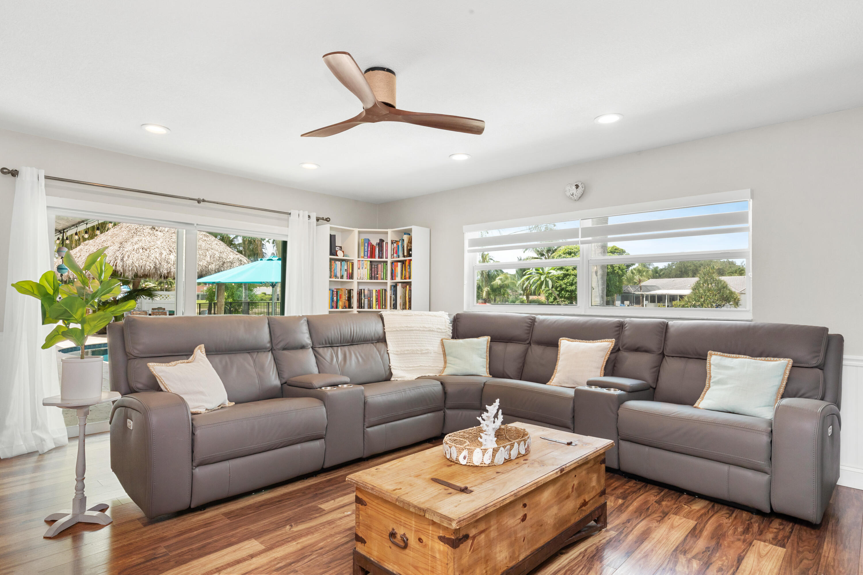 CYPRESS RUN - Residential