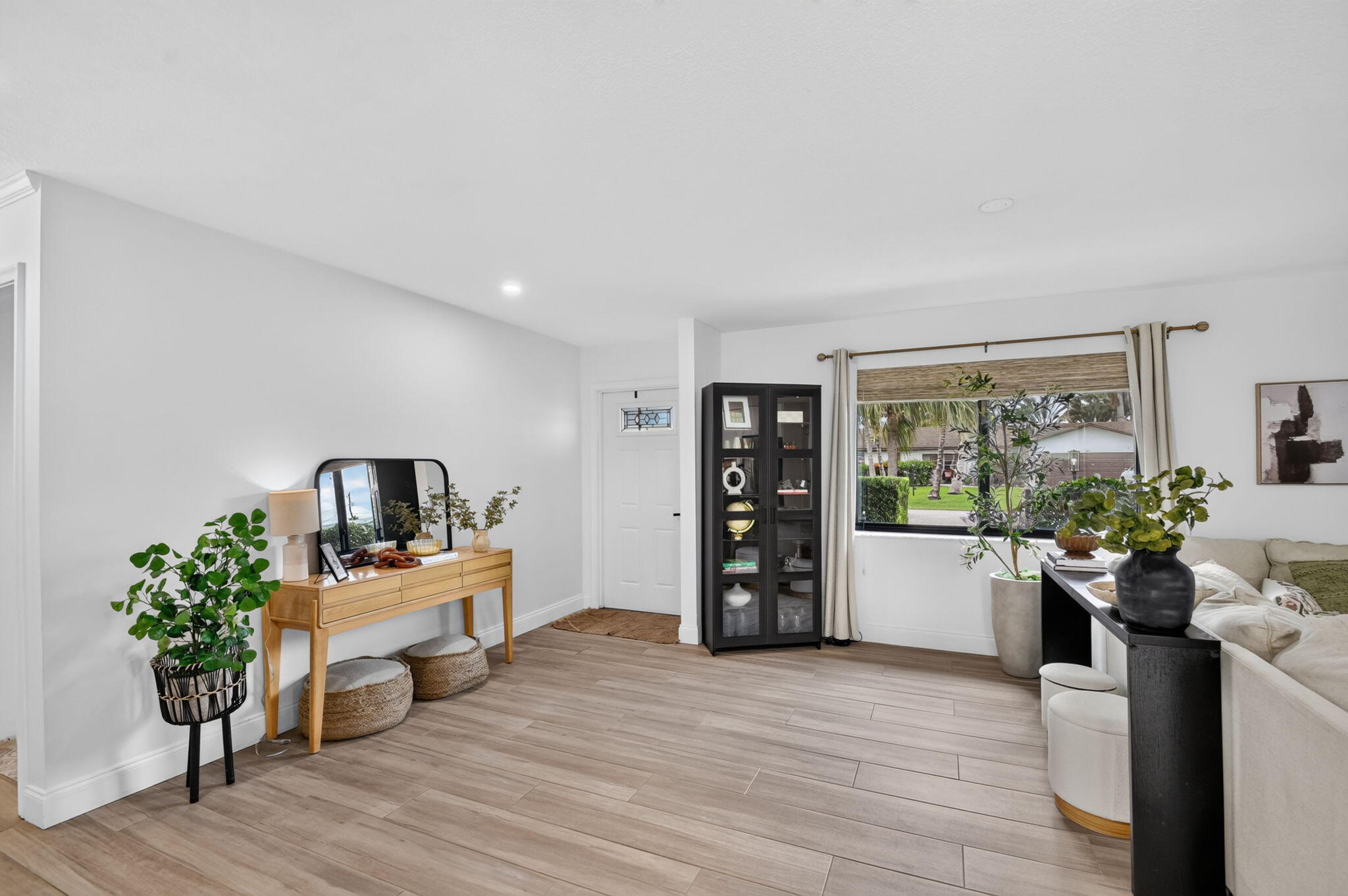 FLORIDA GARDENS 4 - Residential