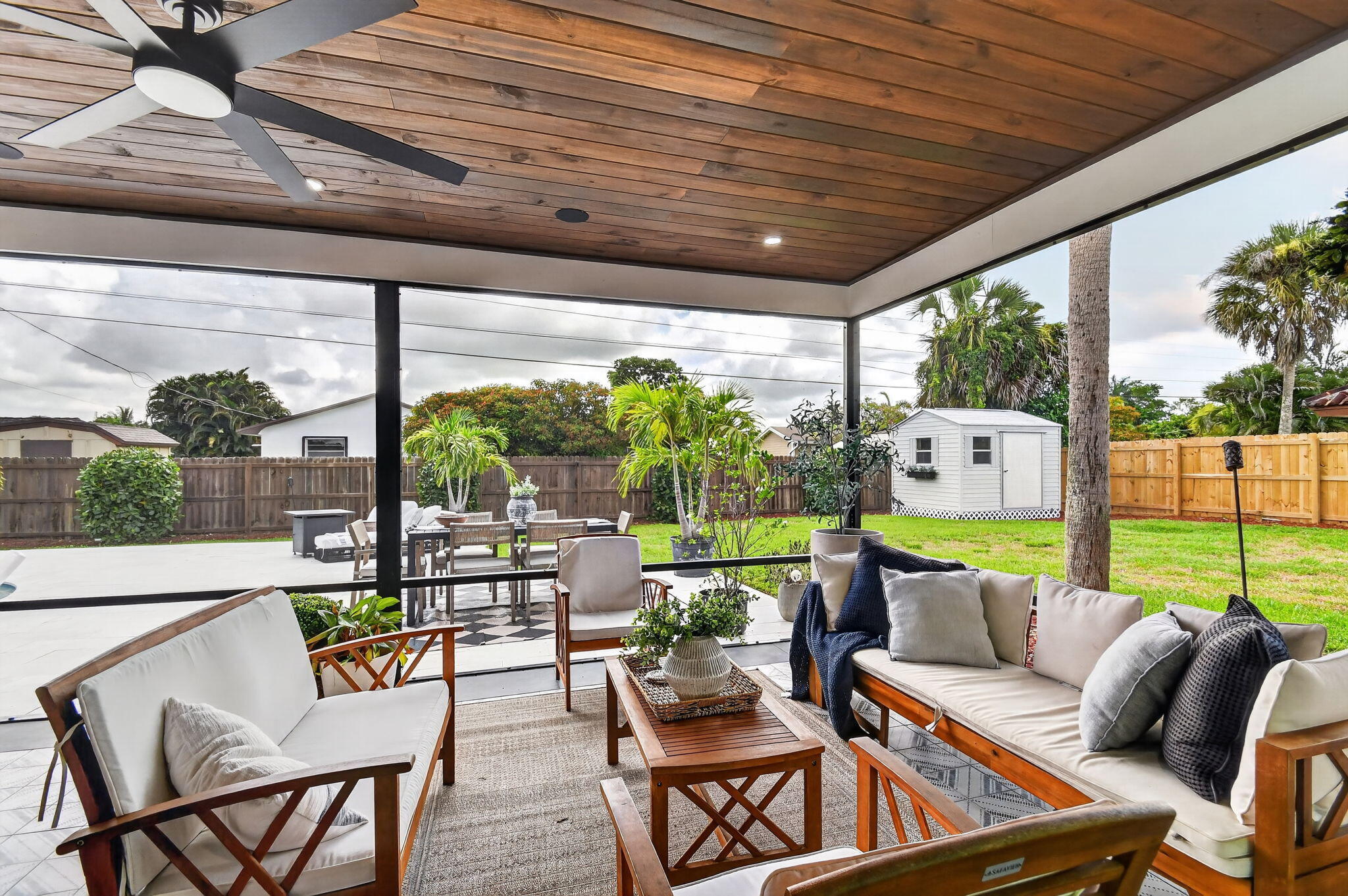FLORIDA GARDENS 4 - Residential