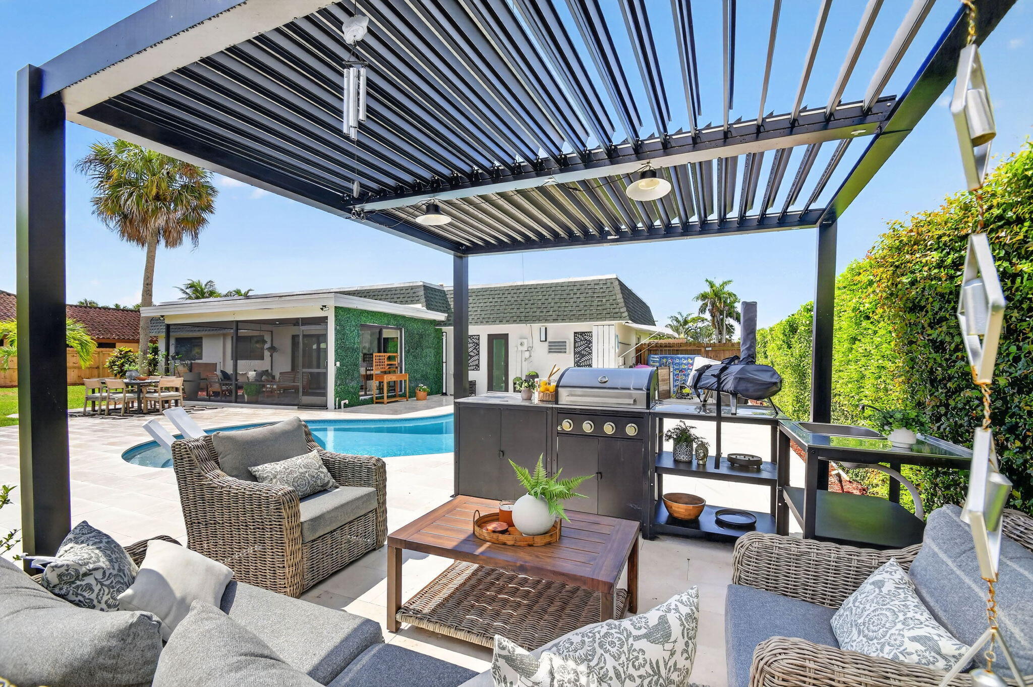 FLORIDA GARDENS 4 - Residential