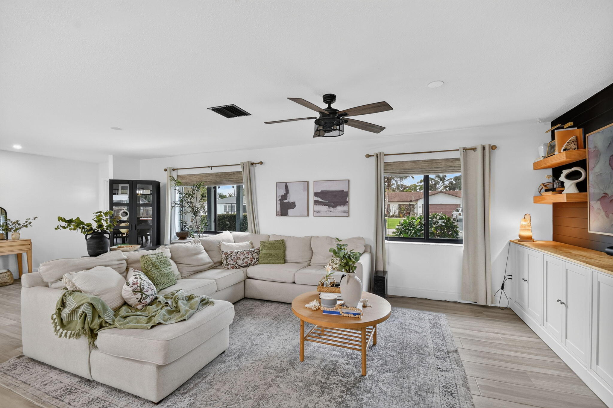 FLORIDA GARDENS 4 - Residential