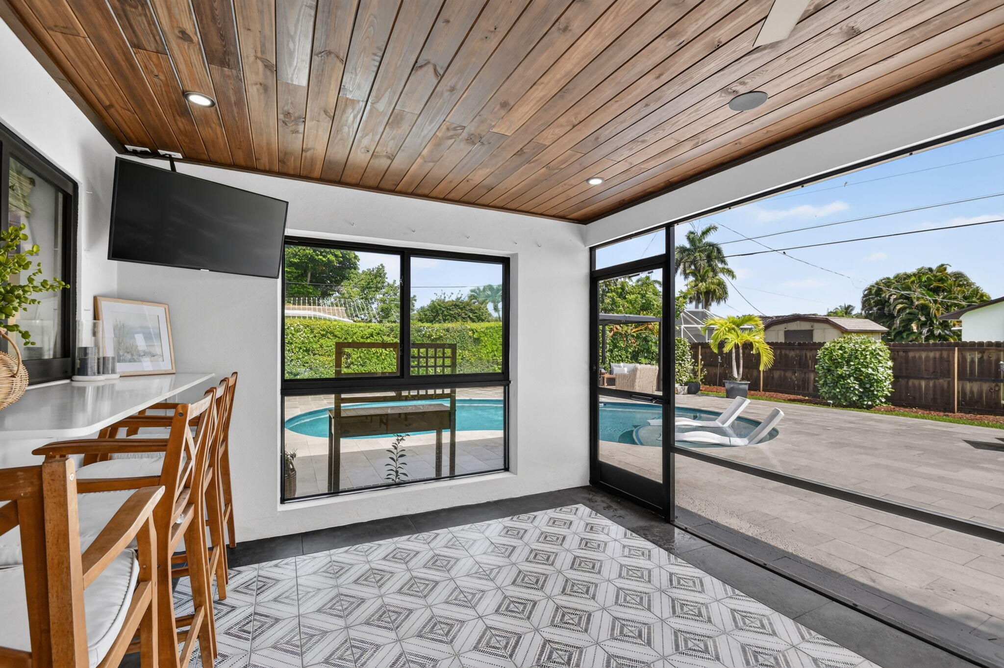 FLORIDA GARDENS 4 - Residential