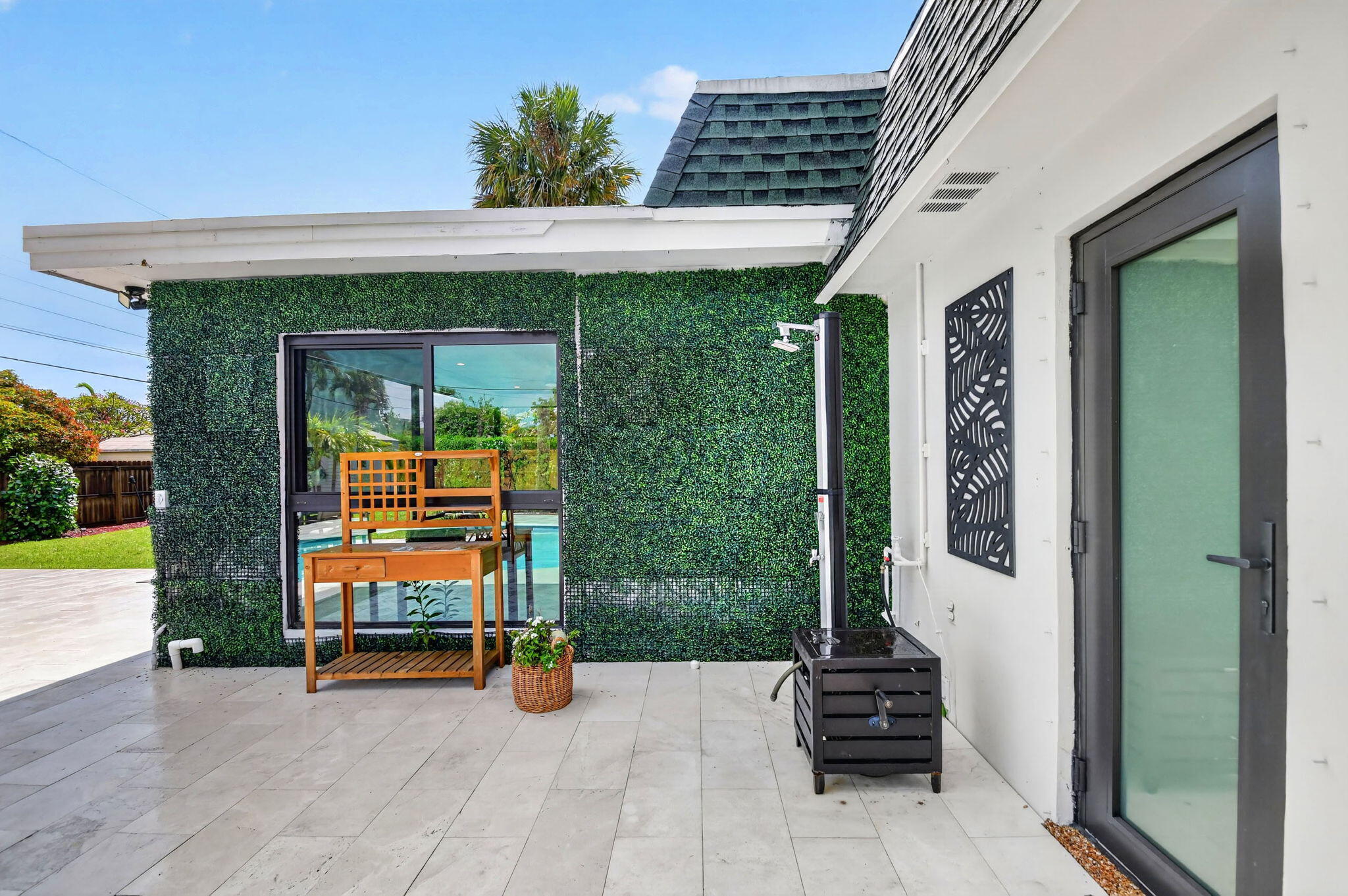 FLORIDA GARDENS 4 - Residential