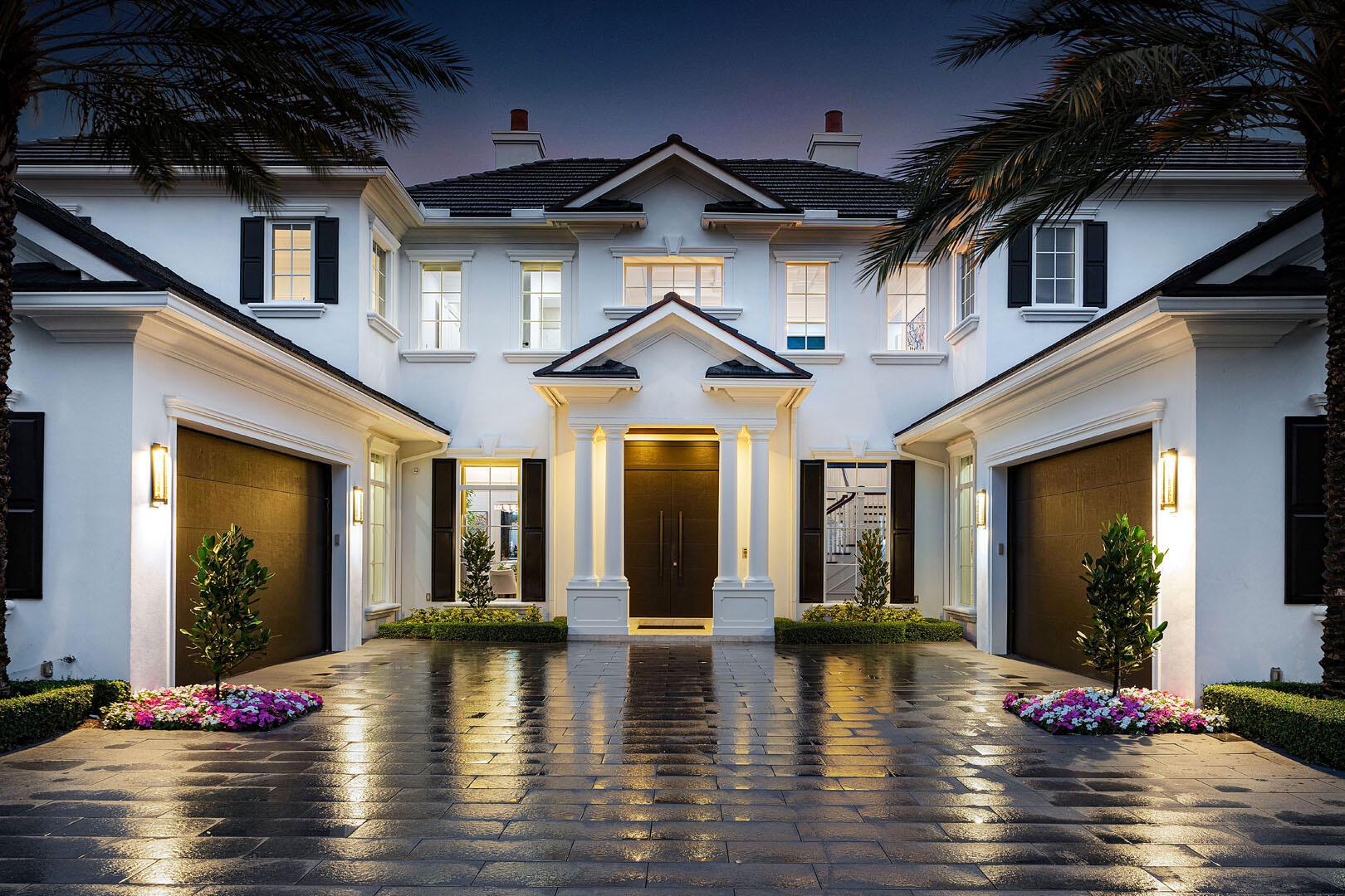 ROYAL PALM YACHT & COUNTRY CLUB - Residential