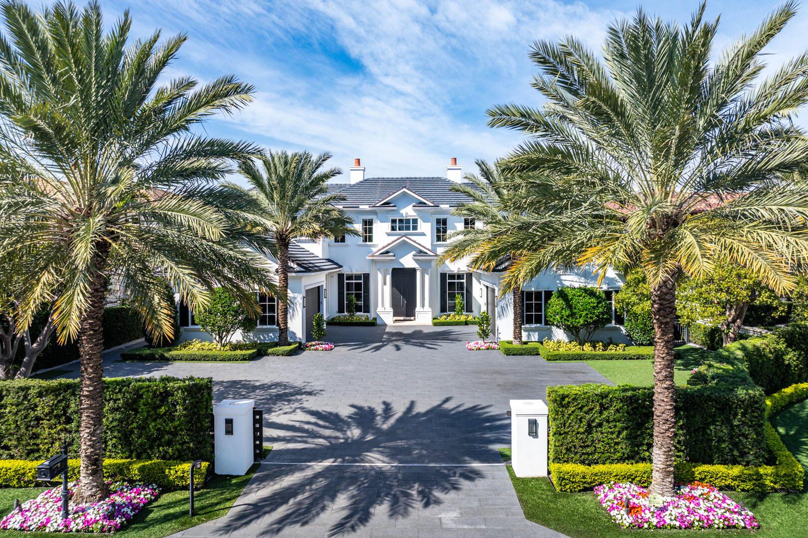 ROYAL PALM YACHT & COUNTRY CLUB - Residential
