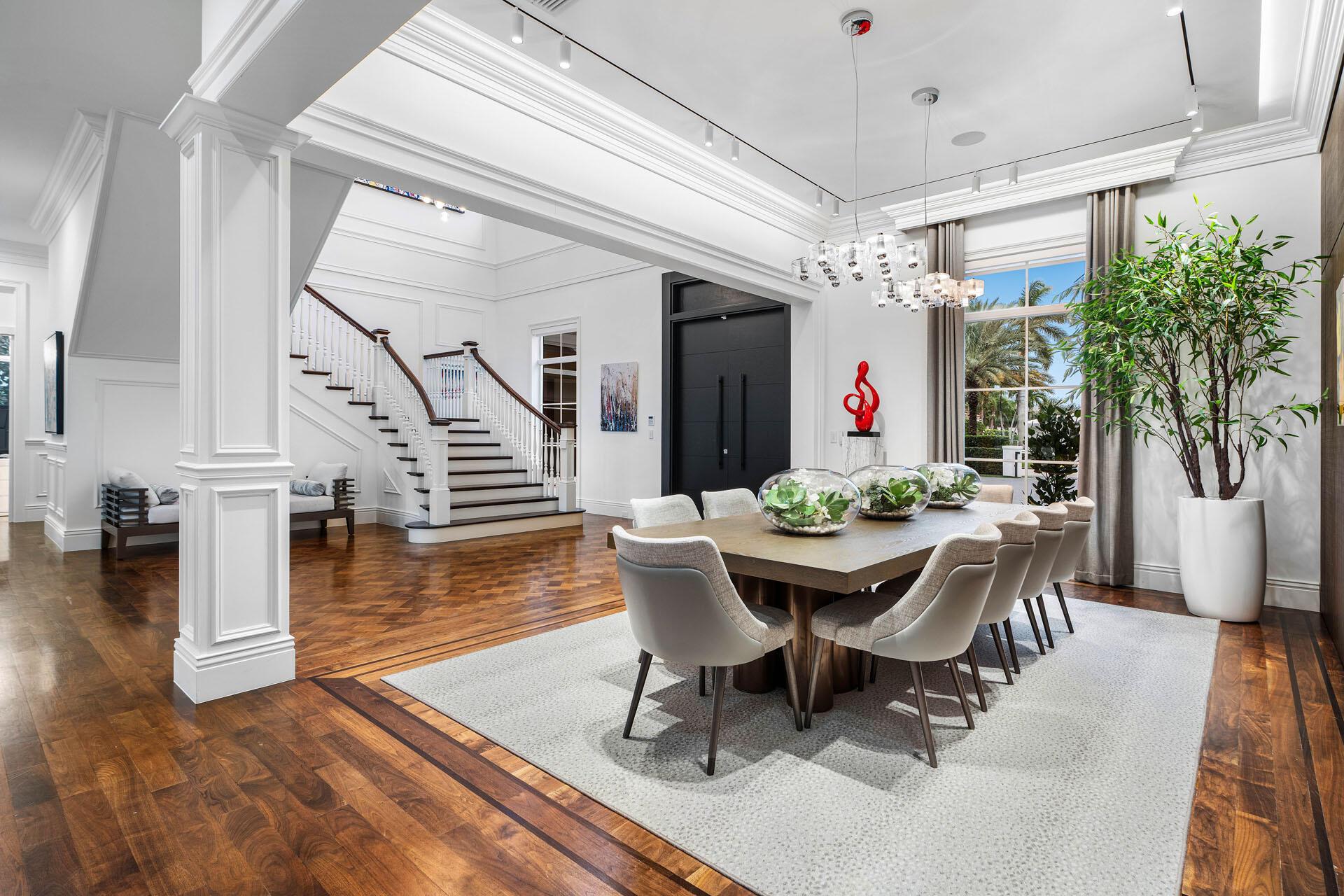ROYAL PALM YACHT & COUNTRY CLUB - Residential