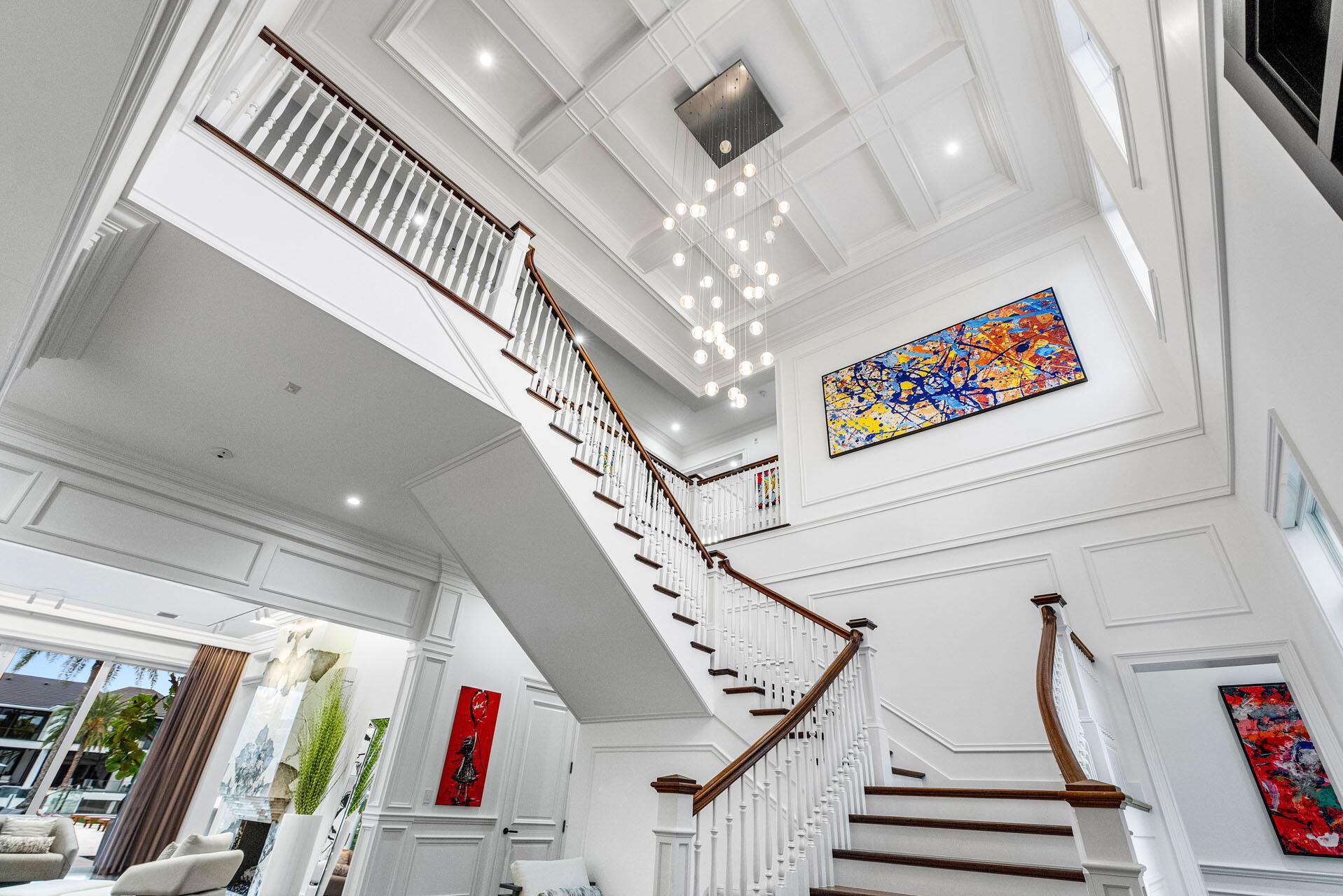 ROYAL PALM YACHT & COUNTRY CLUB - Residential