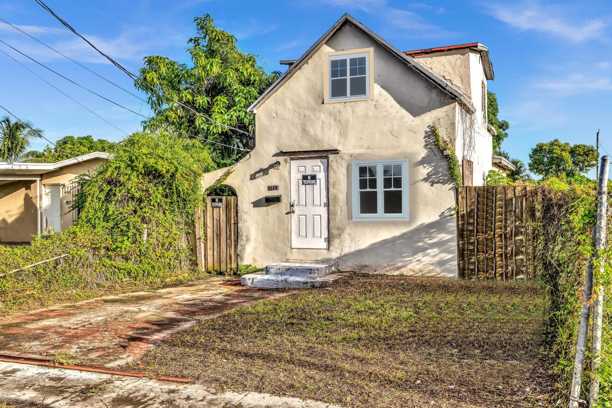 TENNYSON HEIGHTS - Residential