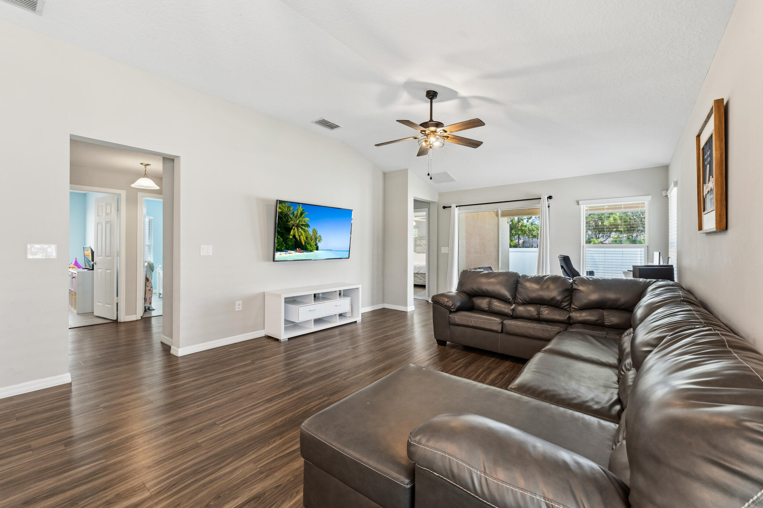PINE TRACE THIRD REPLAT - Residential