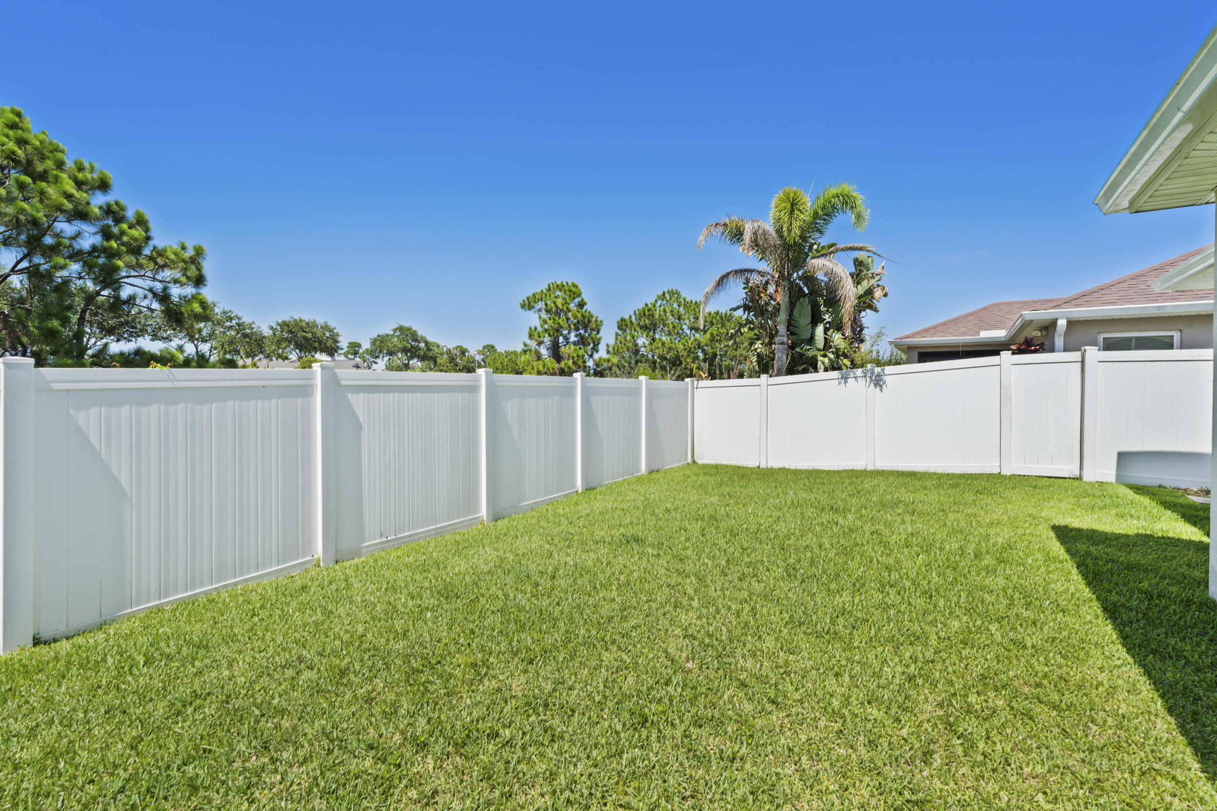 PINE TRACE THIRD REPLAT - Residential