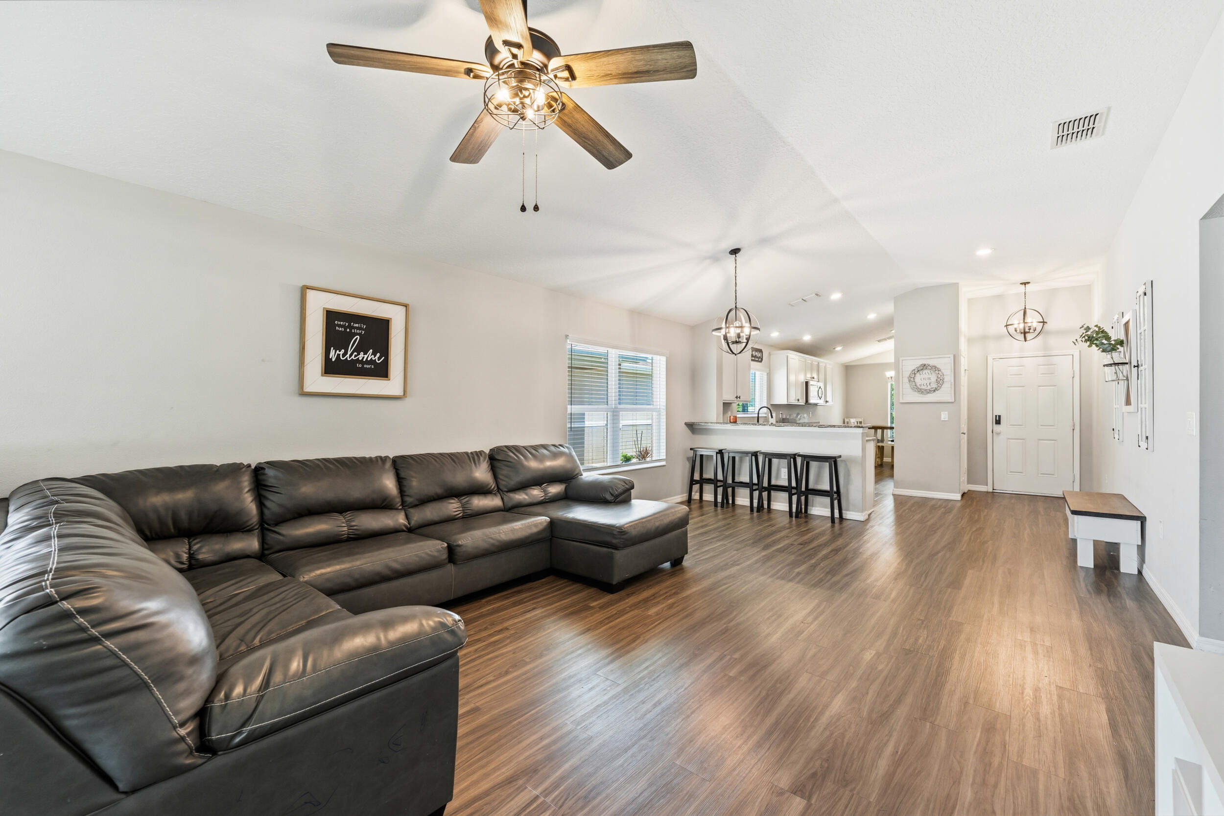 PINE TRACE THIRD REPLAT - Residential