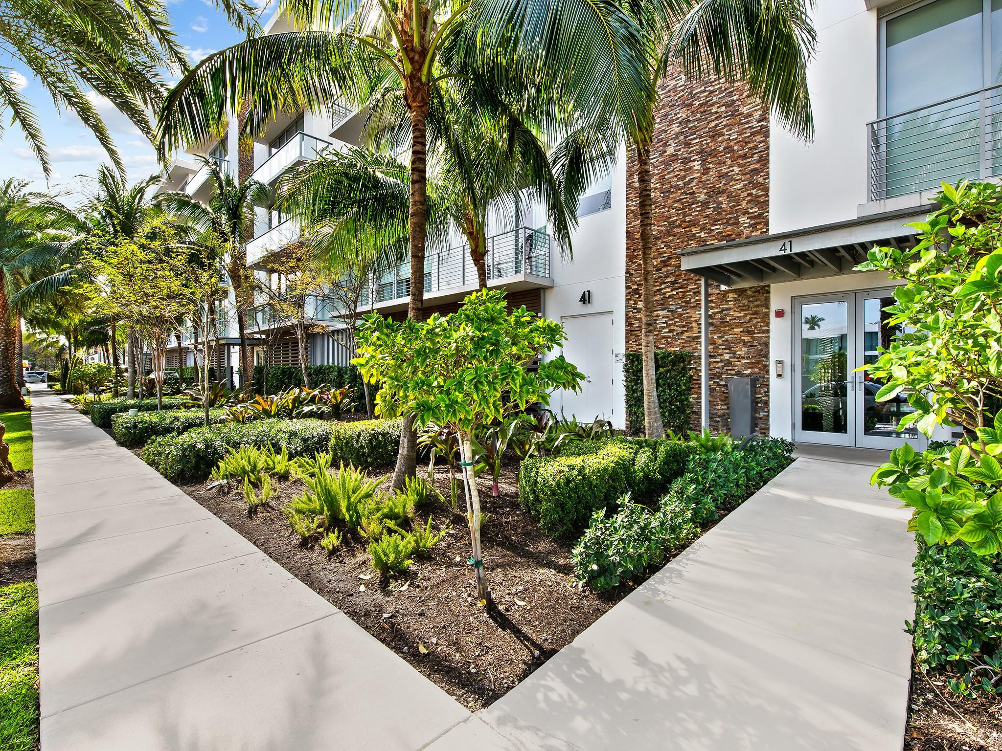 Aquamar Las Olas - Residential