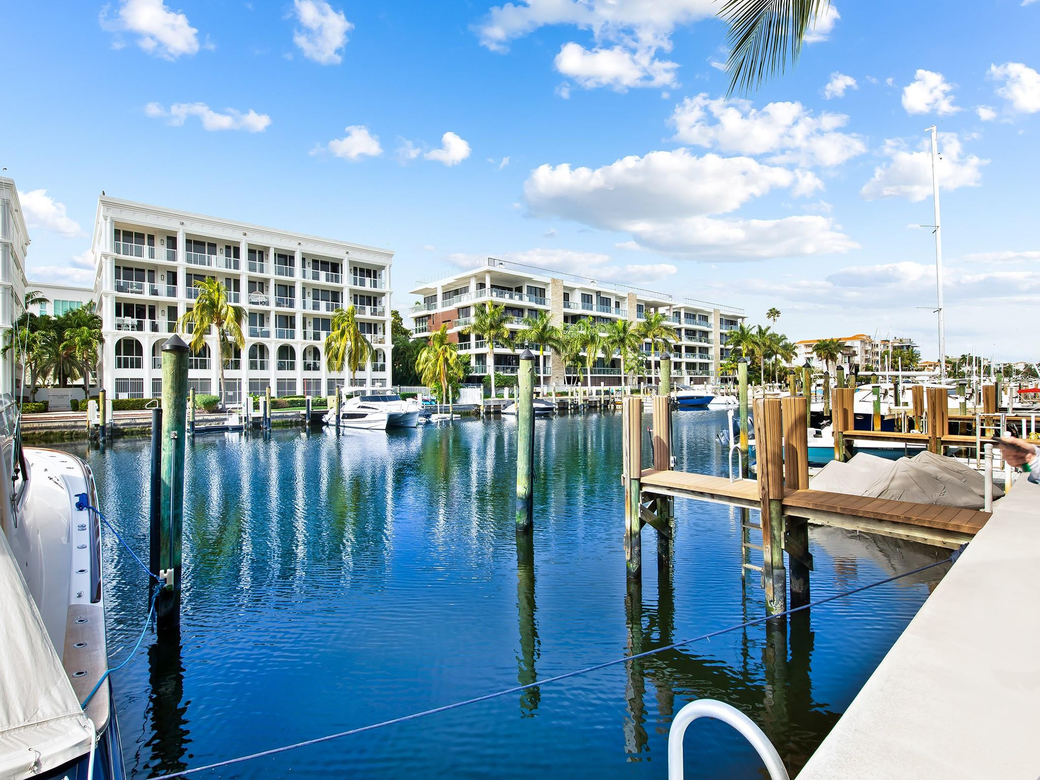 Aquamar Las Olas - Residential