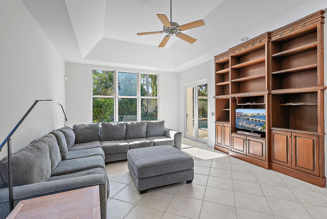 Admirals Cove - Residential