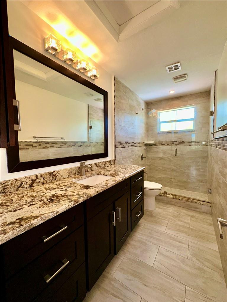 LAKES OF NEWPORT II - Residential Lease