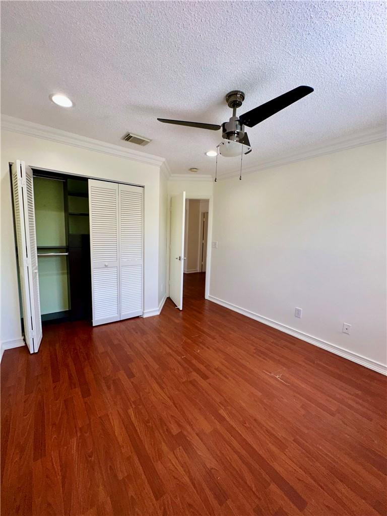 LAKES OF NEWPORT II - Residential Lease