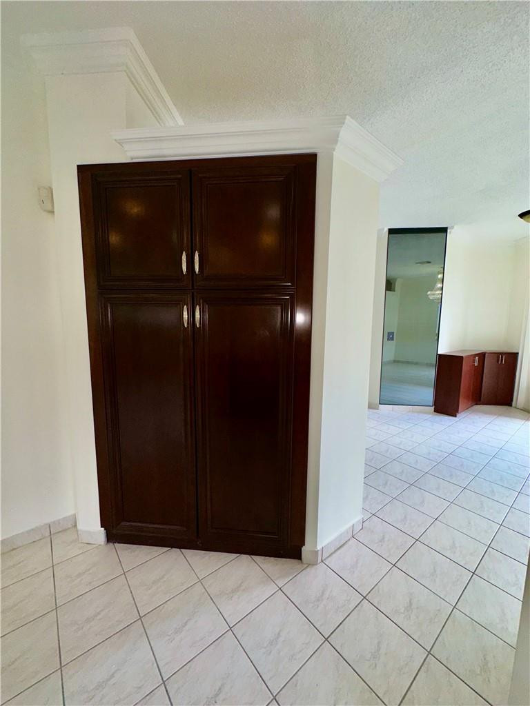 LAKES OF NEWPORT II - Residential Lease