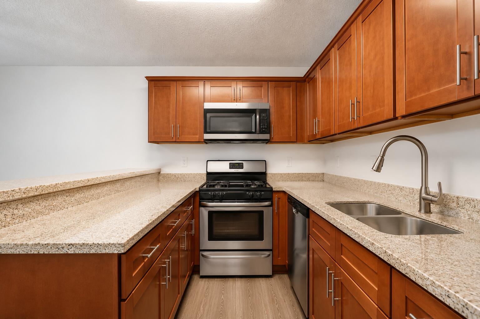 WATERSIDE ESTATES - Residential