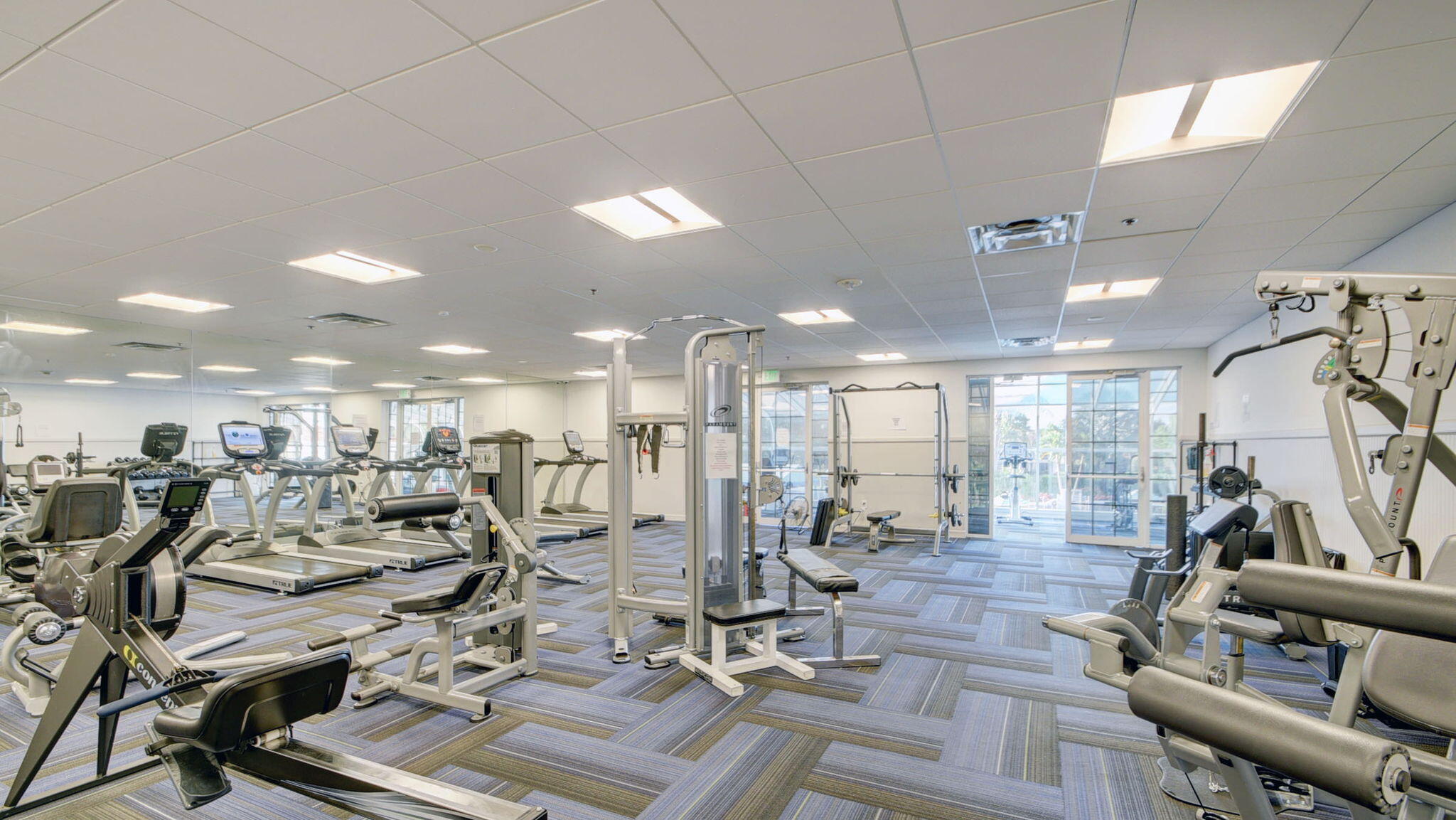 ALEXANDRA VILLAGE CONDO PLATINA - Residential