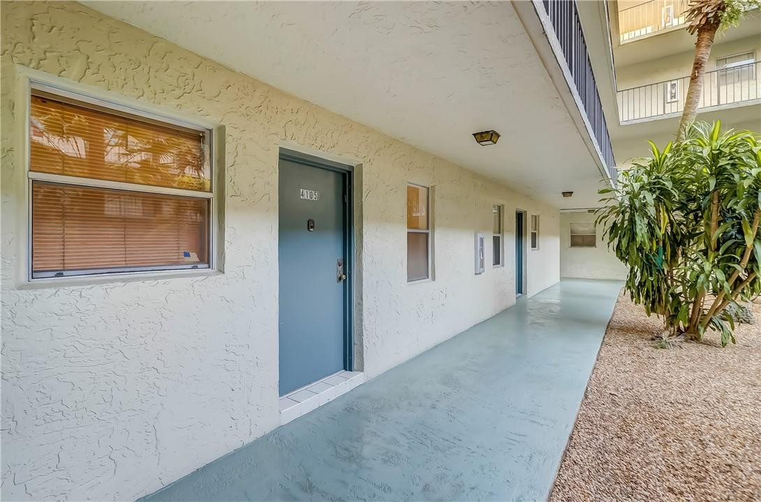 COURTYARDS OF BROWARD - Residential