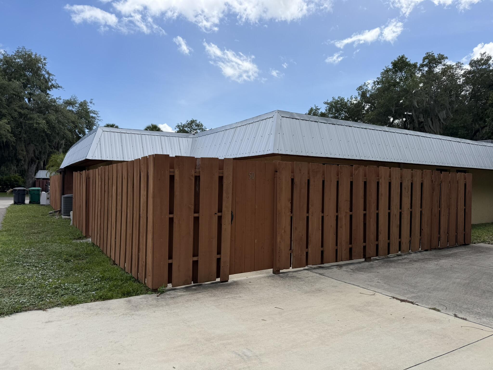 Beautifully maintained 2 bedroom 2 bathroom in Oak Lake Villas offers all of the comfort, convenience, and great location in the heart of Okeechobee, close to shopping, restaurants and Lake Okeechobee. This villa features a spacious layout with an open living room, dining room and full kitchen. It has a separate laundry room and includes the washer and dryer. To apply, go to Rent Spree and complete application and screening. Screening fee is $39.99 per application. Each adult must complete an application and screening.