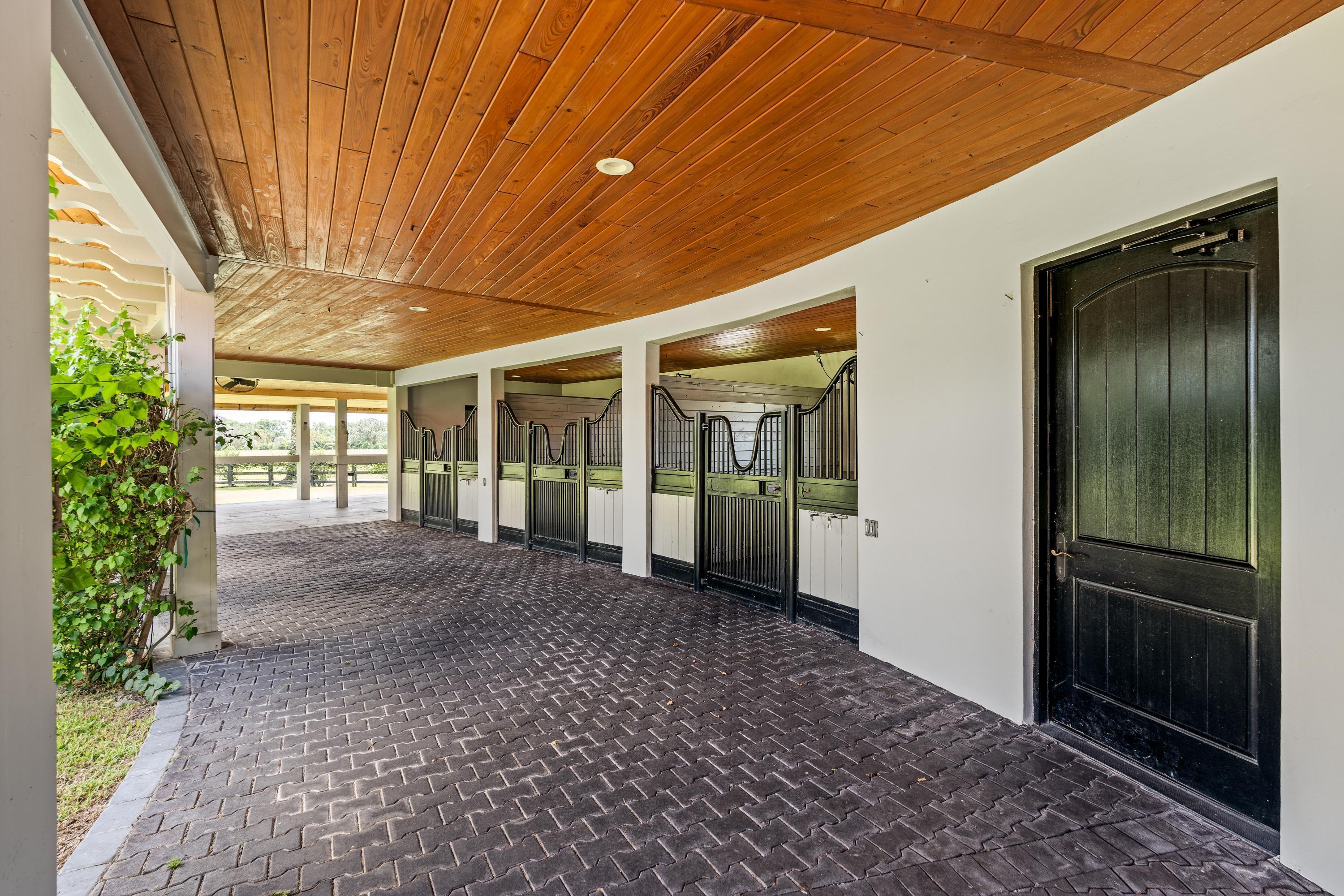 MIDA FARMS - Residential Lease