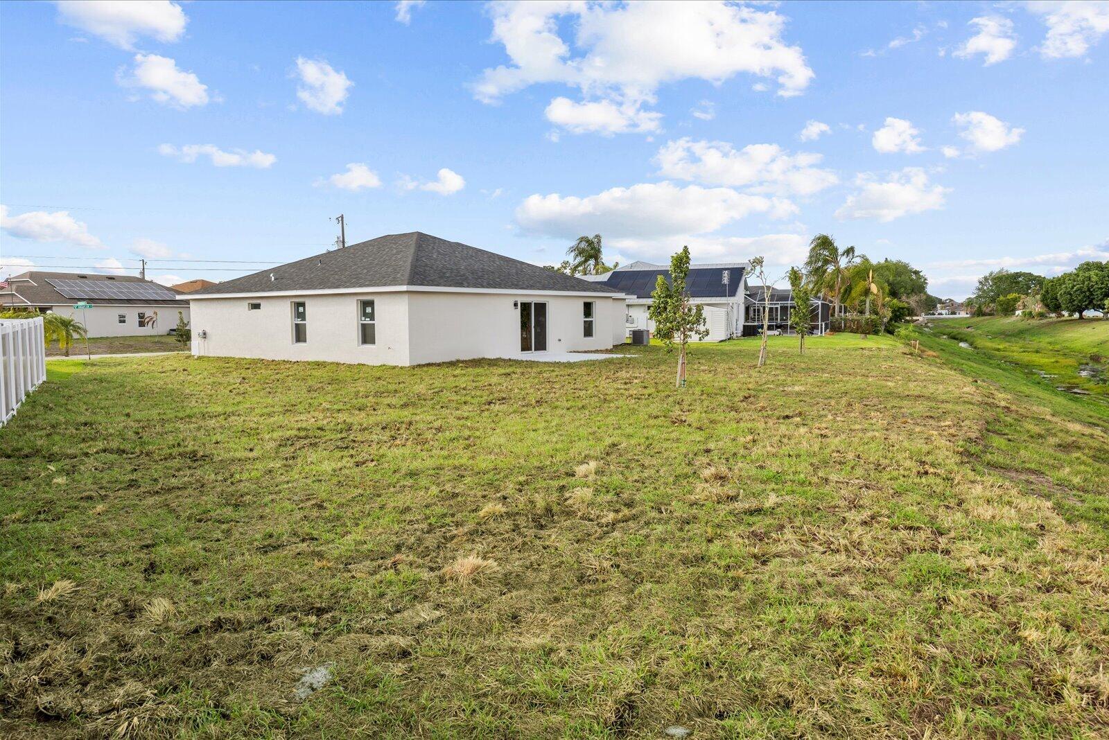 PORT ST LUCIE SECTION 33 - Residential