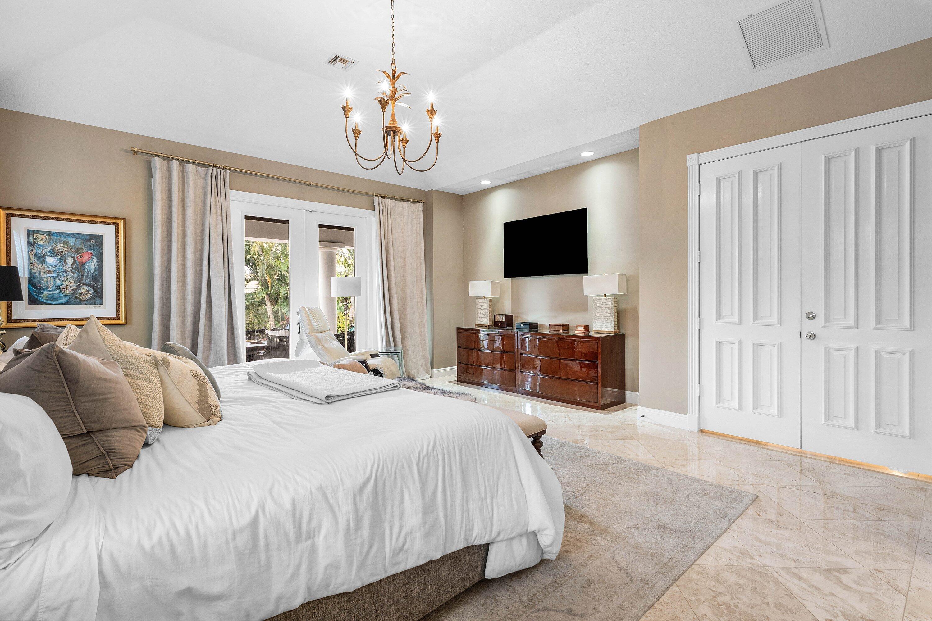 PRESIDENT COUNTRY CLUB 4 - Residential