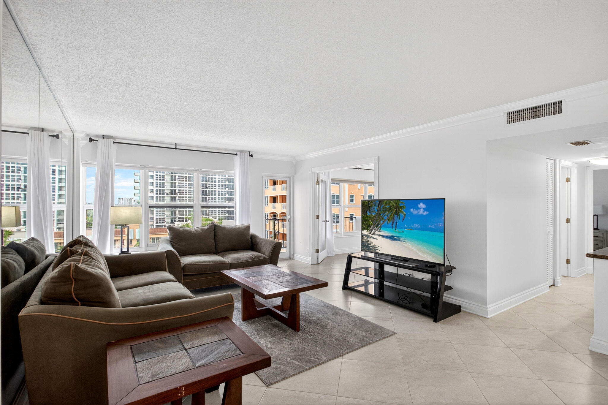 PARLIAMENT HOUSE CONDO - Residential
