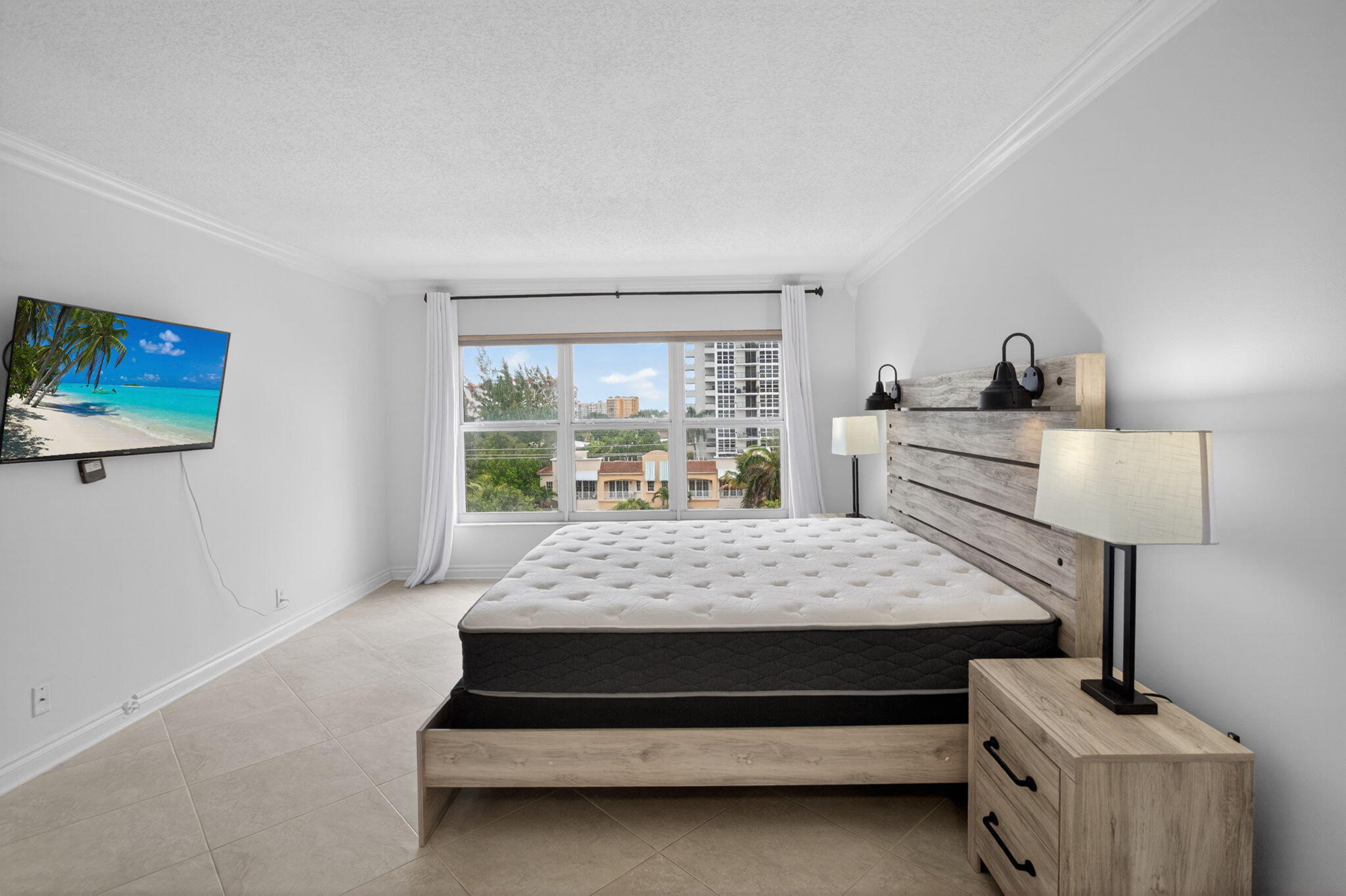 PARLIAMENT HOUSE CONDO - Residential