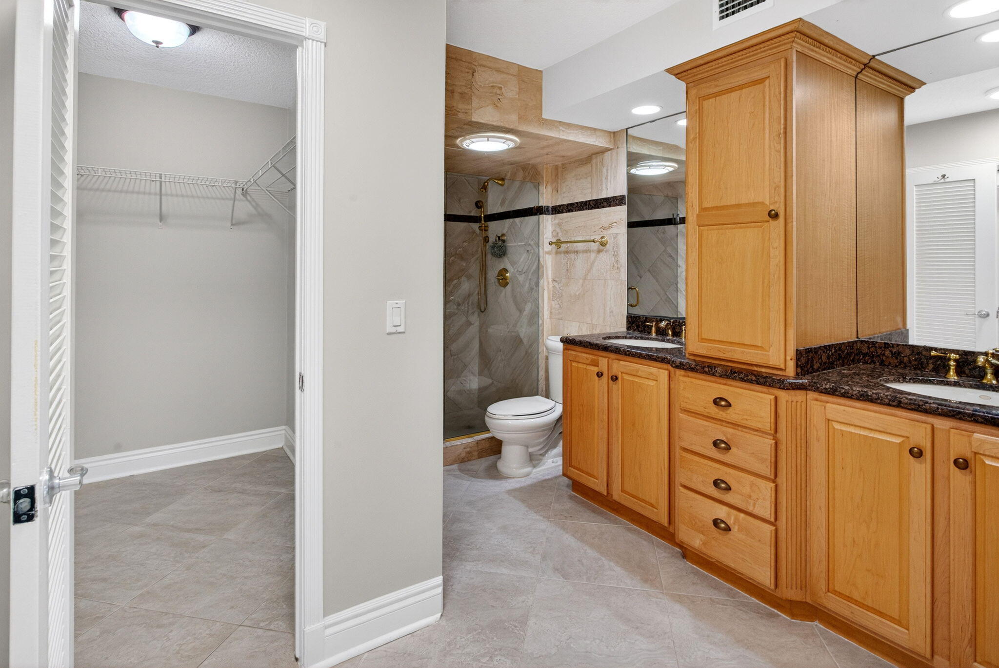 PARLIAMENT HOUSE CONDO - Residential