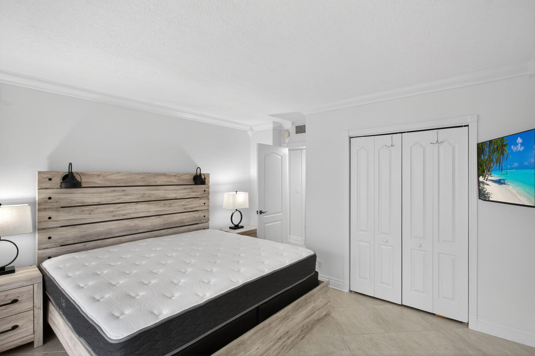 PARLIAMENT HOUSE CONDO - Residential