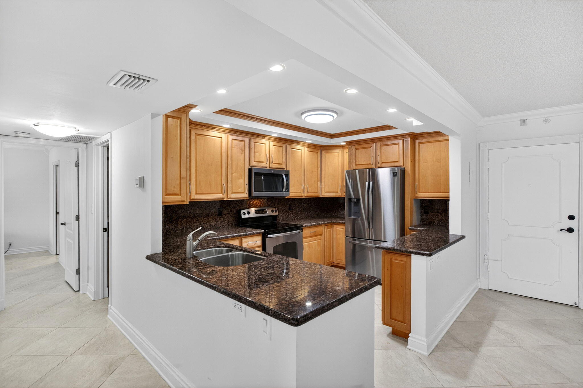 PARLIAMENT HOUSE CONDO - Residential