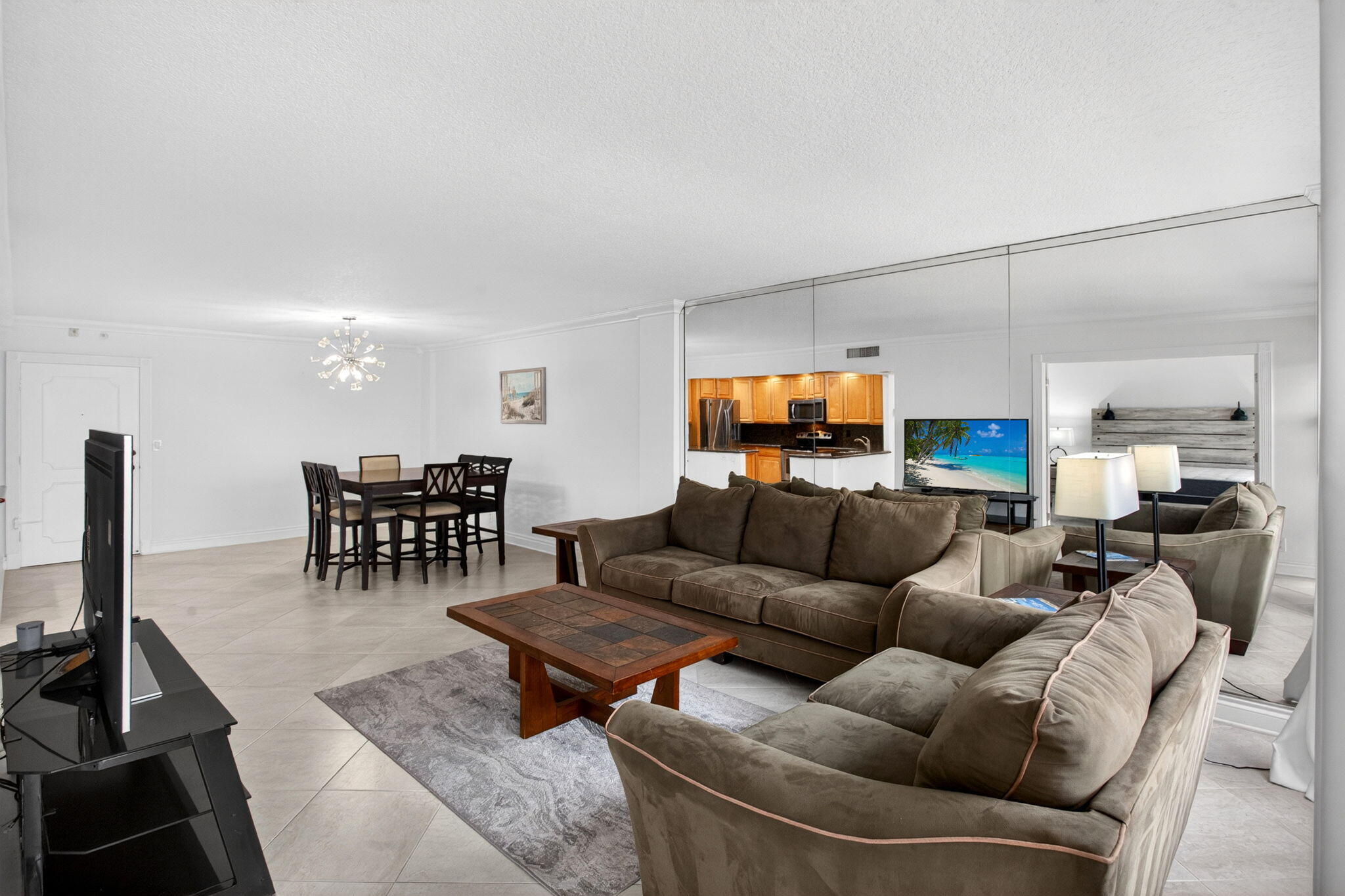 PARLIAMENT HOUSE CONDO - Residential