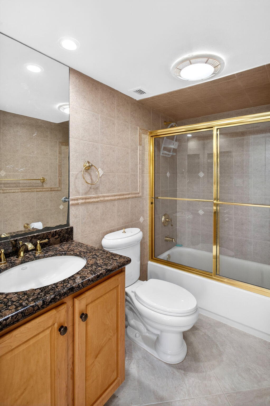 PARLIAMENT HOUSE CONDO - Residential