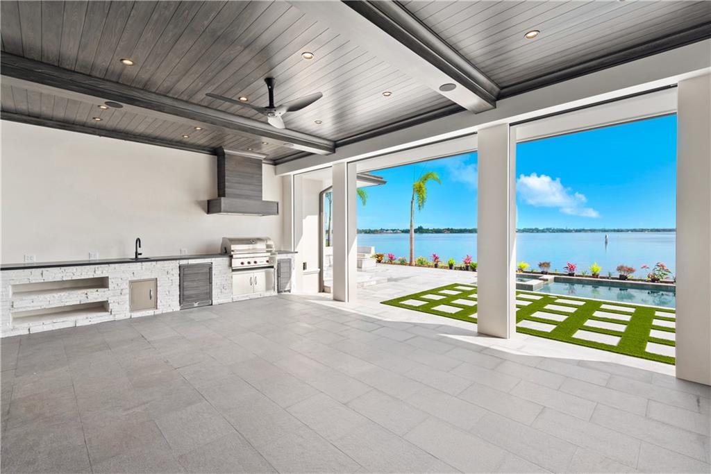 Floridian Golf Club - Residential